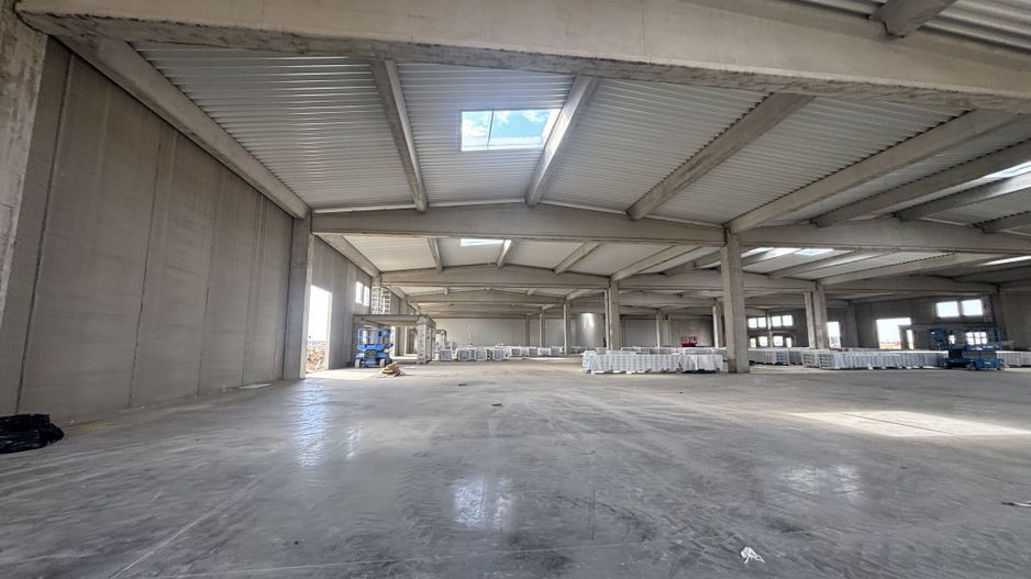 Spatiu de productie si depozitare 885 mp - Poză 12
