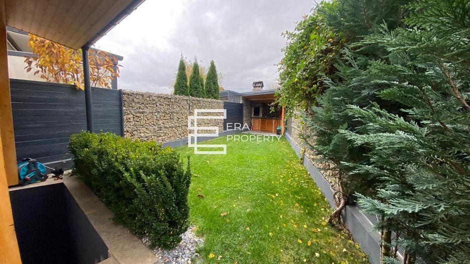 Casa tip duplex , pivnita, carport in Selimbar zona Brana - Poză 17