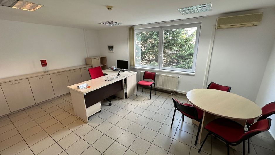 Pretabil grădiniță , clinica zona Lipovei - Poză 12