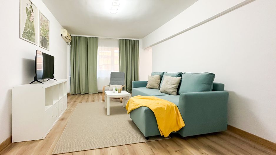 4 camere, 3 dormitoare, 2 băi, boiler, complet renovat - Poză 1