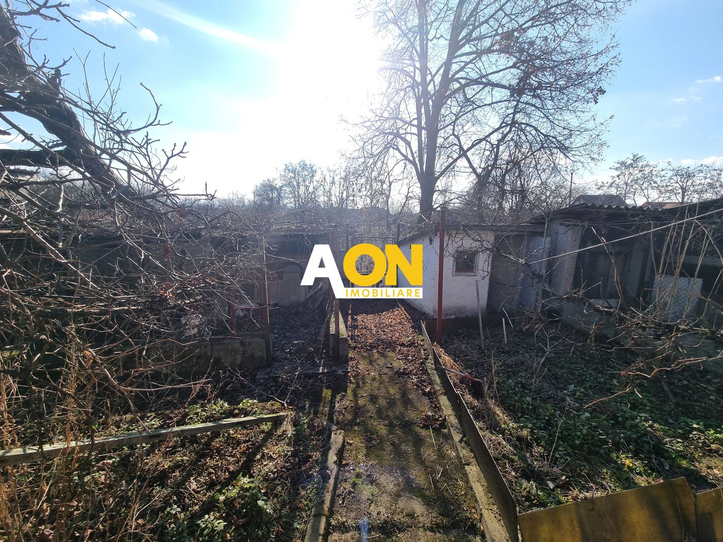 De vanzare casa 5 camere, 1092mp teren, Vintu de Jos - Poză 18