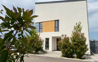 Vila individuala 5 camere Tunari 1 Decembrie