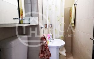 Apartament cu 4 camere de vanzare in Decebal, Oradea - Poză 5