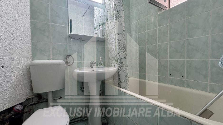 Apartament 3 camere | De inchiriat | 52 mp | Renovat Complet | Cetate - Poză 8
