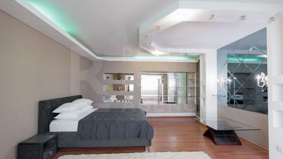 Vânzare, apartament, 3 camere, bul. Decebal, Botanica - Poză 1