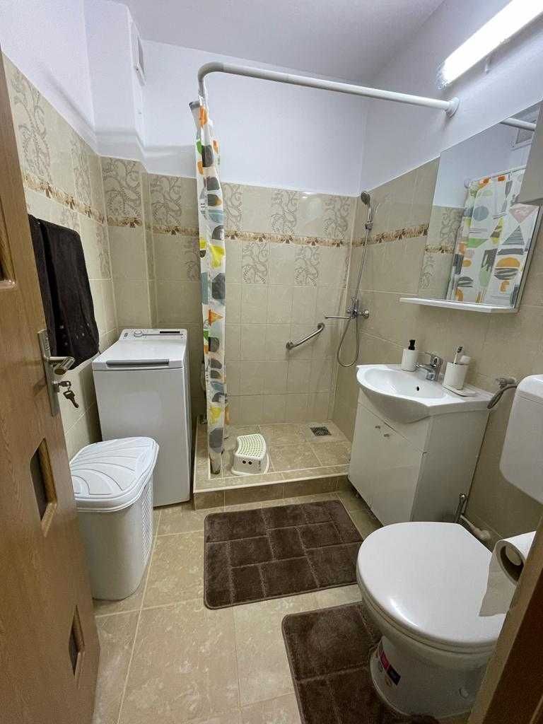 Inchiriam  apartament 2 camere/ Pajura - Poză 8