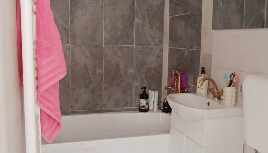 Studio la casa,45mp si gradina in zona Blumana. - Poză 7