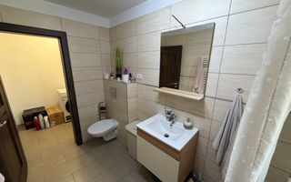 Spatios. Mobilat si utilat. Pozitie excelenta. - Poză 13