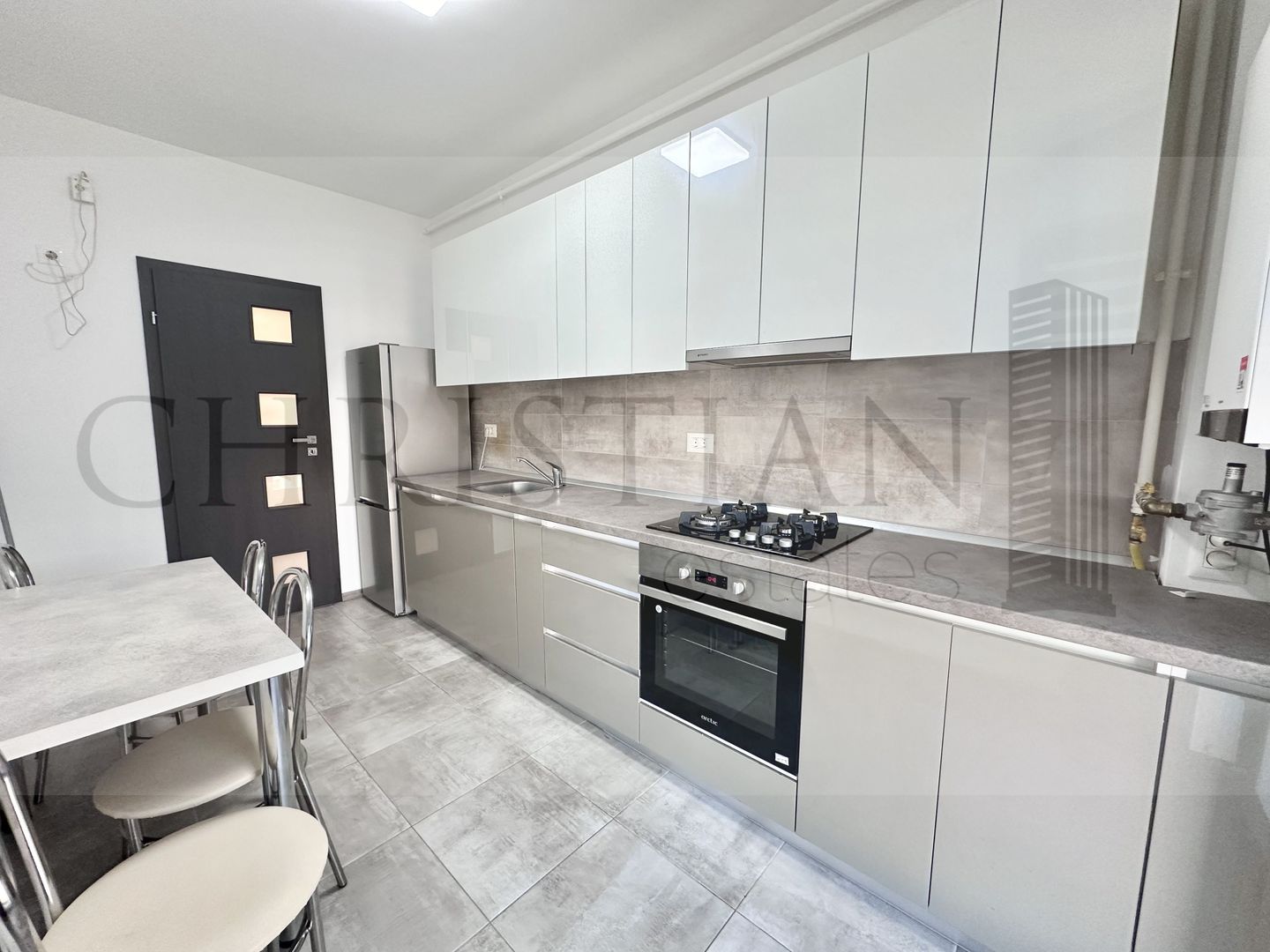 Apartament 2 camere - Exigent Plaza Residence Faza 4 + parcare - Poză 8