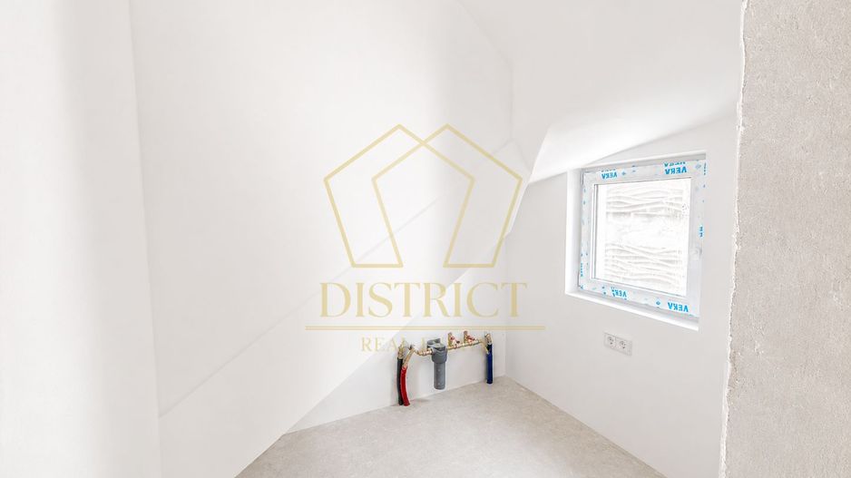 Duplex spatios cu 5 camere | Sacalaz - Poză 9