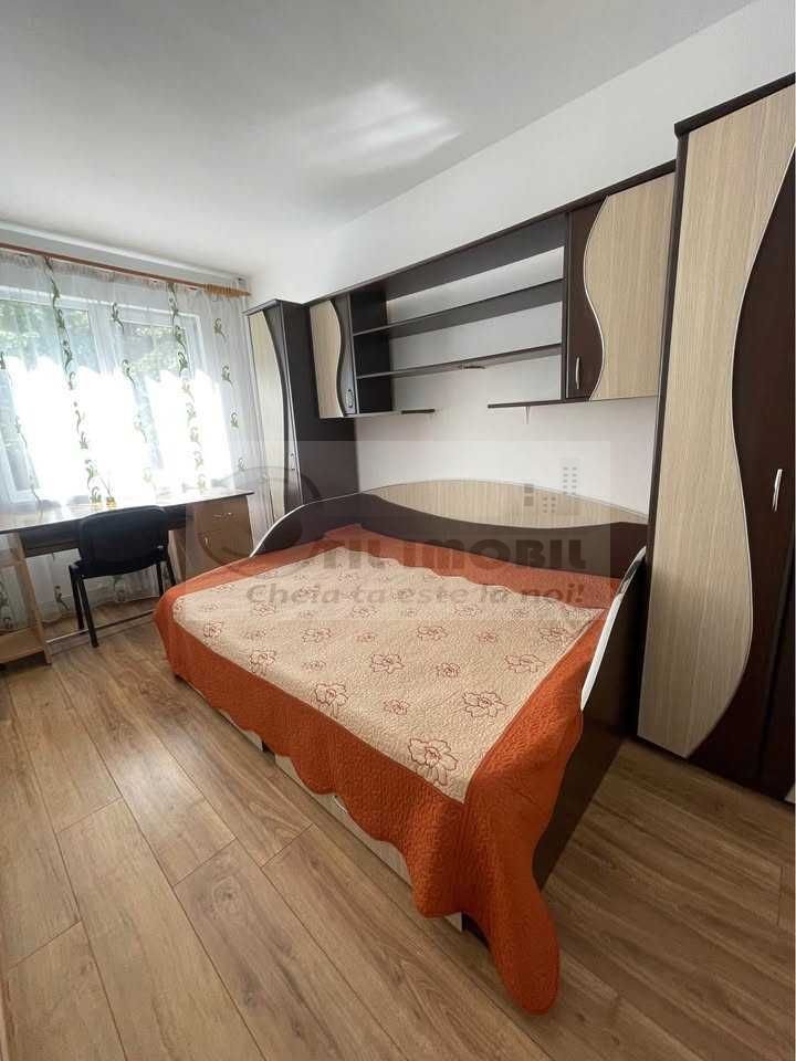 Apartament 3 camere decomandat – Podu Roș- 490 Euro - Poză 4