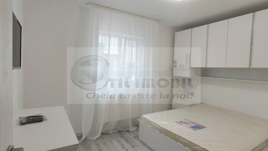 1 CAMERA CETATUII DECOMANDAT - Poză 1