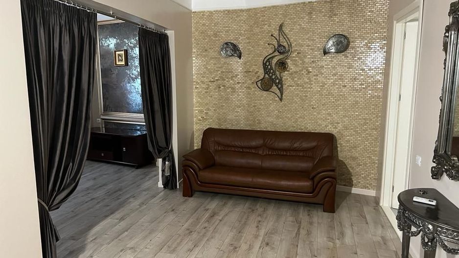 Apartament 2 camere foarte spatios, zona centrala - Termen Lung - Poză 3