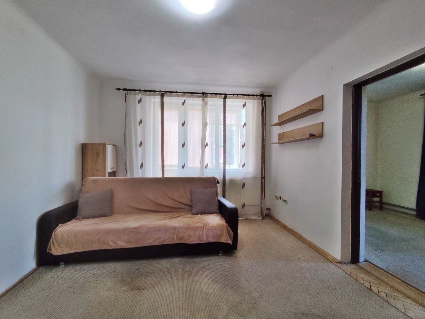 Apartament 2 camere central, langa Podul Decebal, Oradea - VANZARE - Poză 1