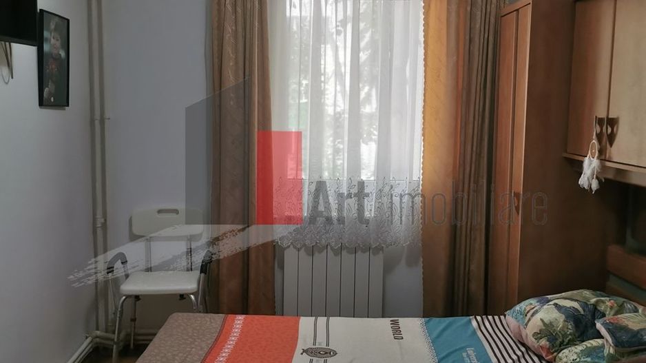 Vânzare apartament semidecomandat 4 camere cu centrală Bd. Obregia - Poză 30