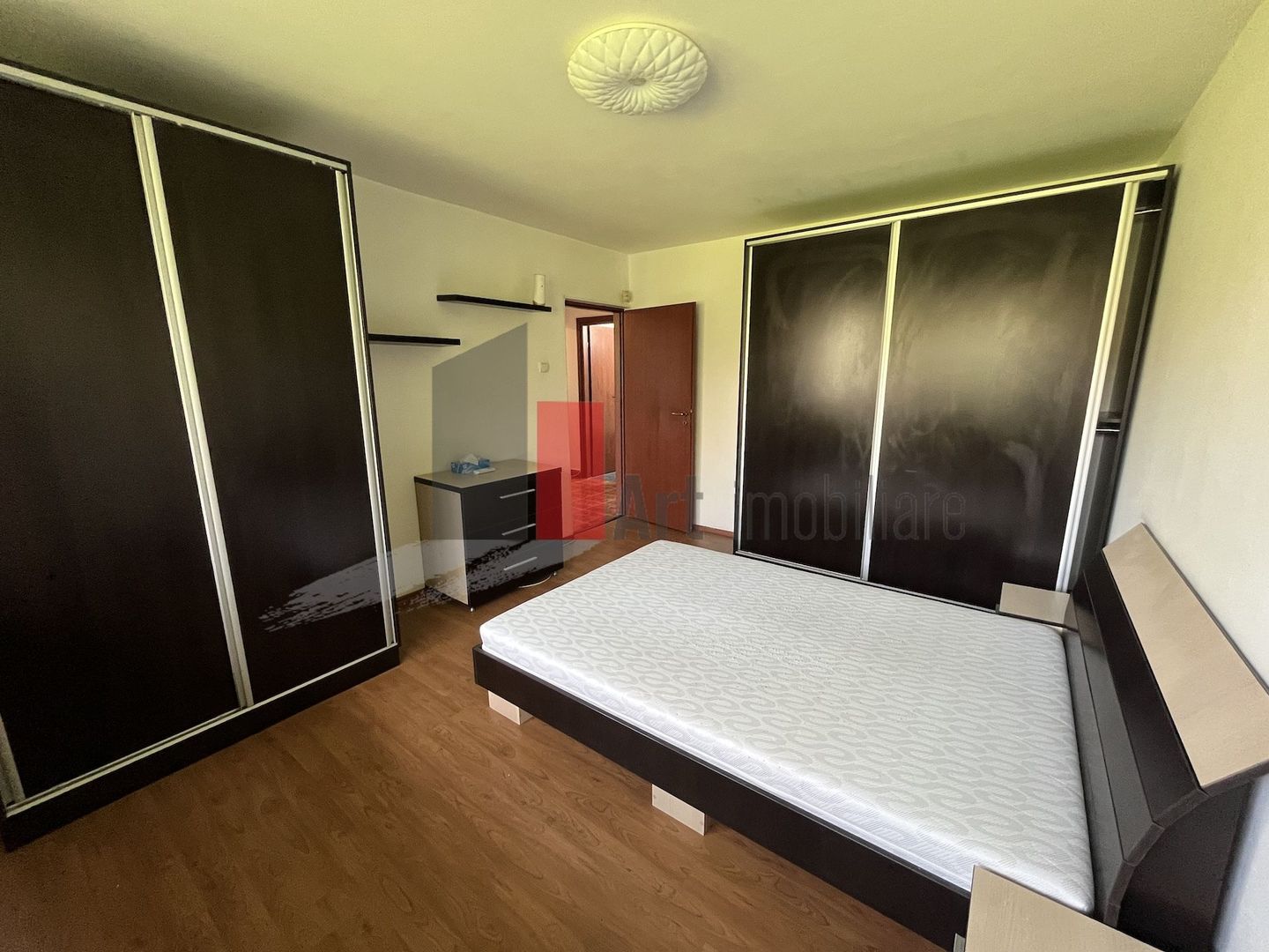 Drumul Taberei Plaza - Poză 1