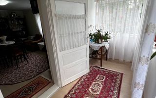 Teren 900 mp + Constructie 30 mp, zona Impr. Traian ( toate utilitatile ), pret 85.000 euro usor negociabil - Poză 5