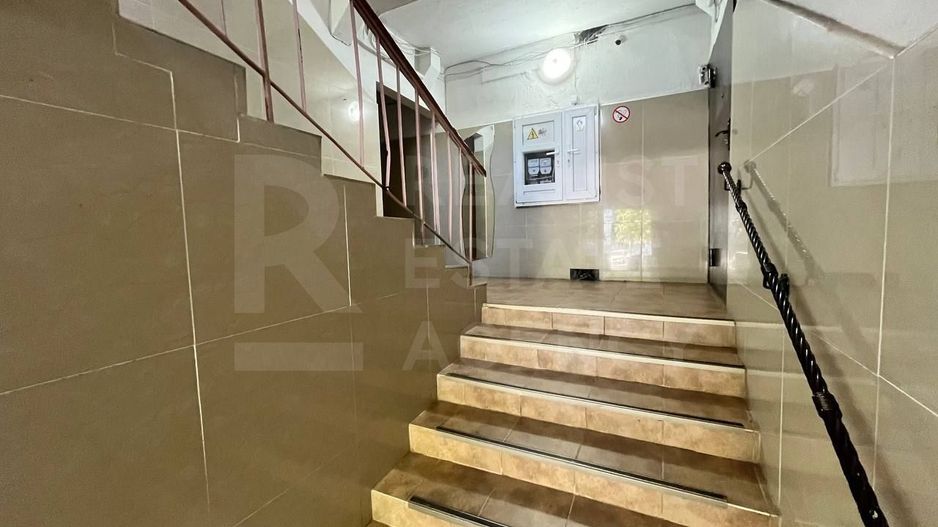 Vânzare, apartament, 3 camere, str. Petru Zadnipru, Ciocana - Poză 2