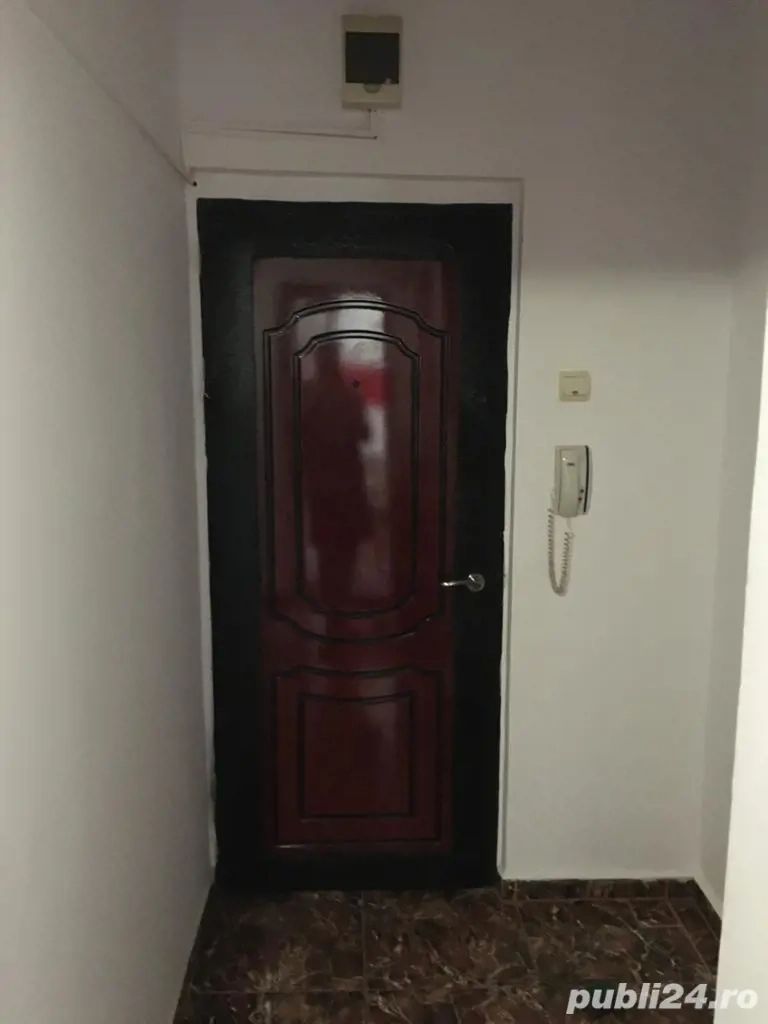 Vanzare apartament 2 camere decomandat Giurgiului Comision 0 % - Poză 2