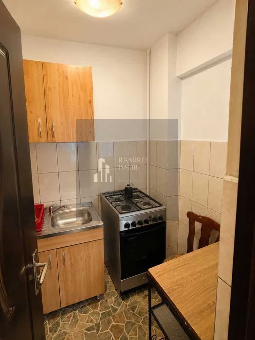 Garsonieră cu Balcon | Titan / Balta Albă | Metrou & ParkLake /10 min - Poză 7