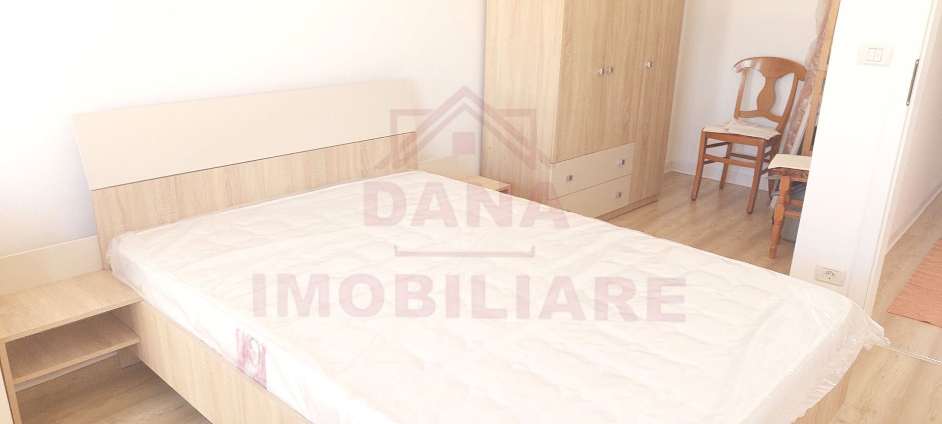CASĂ TRIPLEX\5 CAMERE\CARANSEBEȘ\JUD.CS - Poză 13