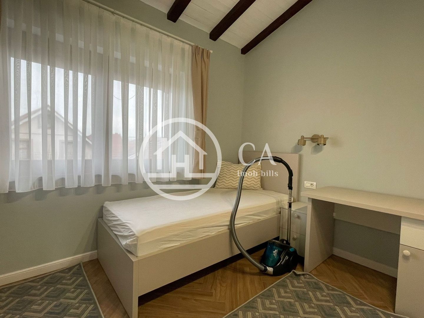 Casa LUX cu 5 camere de inchiriat in zona Iosia, Oradea - Poză 8