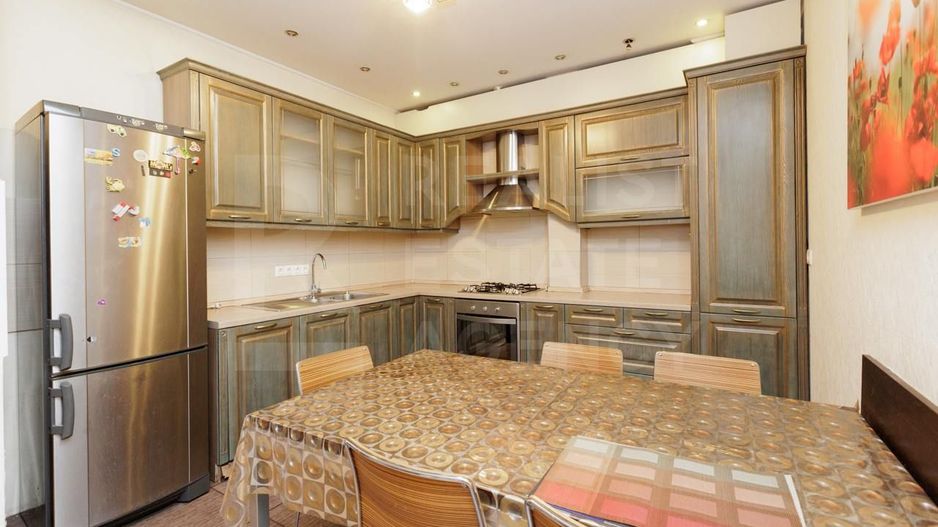 Chirie, apartament, 2 camere, strada Eugen Coca, Buiucani - Poză 1