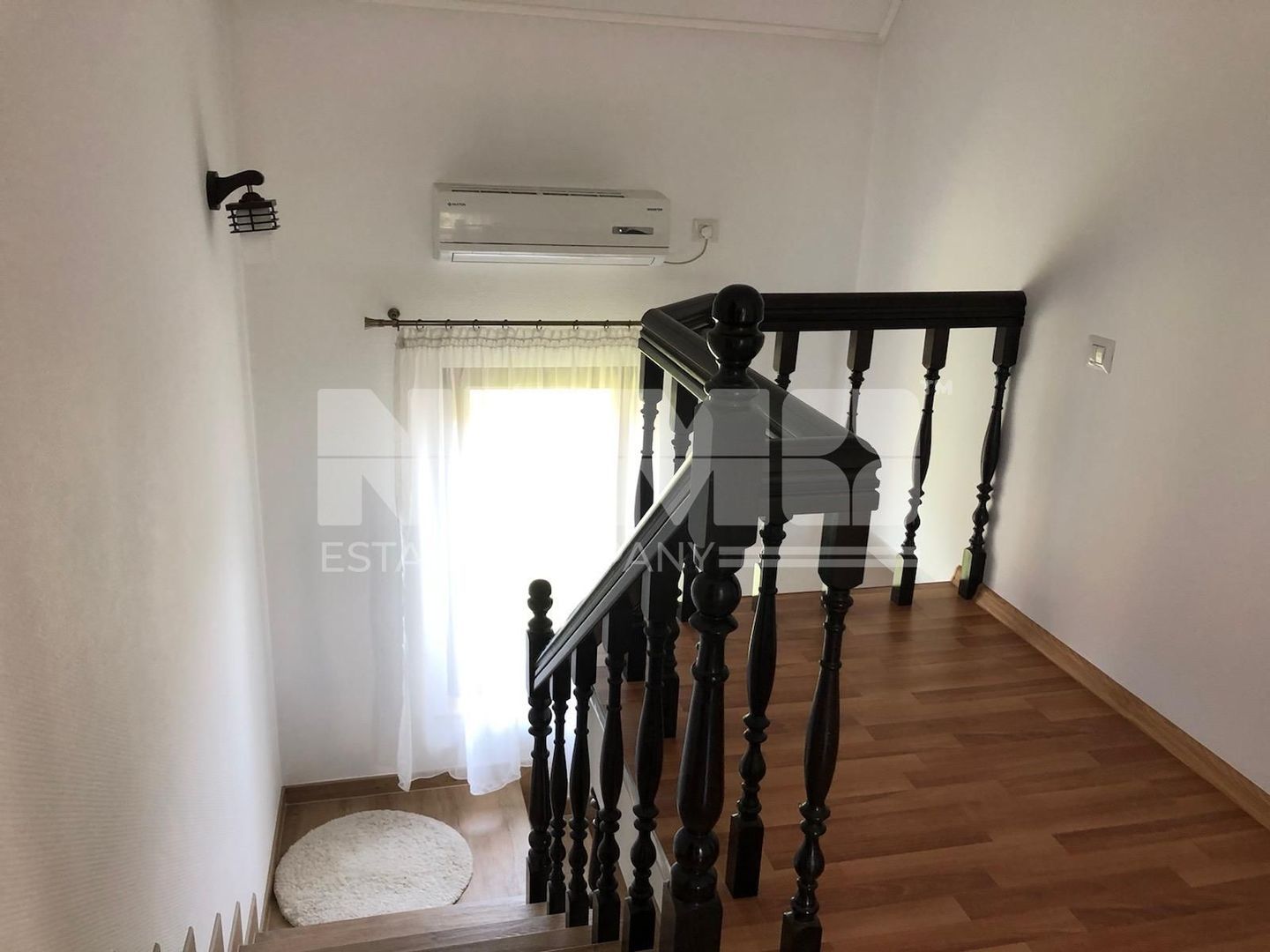 Casa 5 camere | 10 ari teren | Scheia, Suceava | 245.000€ - Poză 8