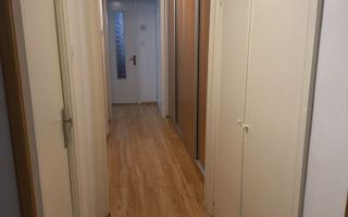 Apartament 3 camere decomandate, etaj 2 – zona Piata Centrala - Poză 5