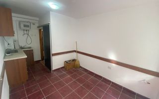 Apartament de vânzare în Piața Unirii, ideal pentru investiție! - Poză 2
