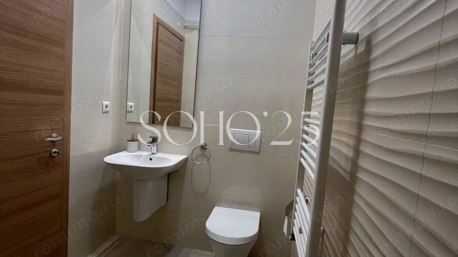 Inchiriez ap.3 camere de lux, 119 mp, in Complex Laguna, et.4 - Poză 8