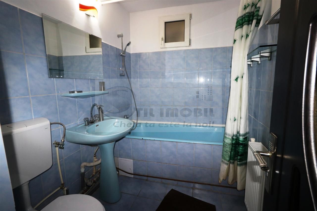 Apartament 2 camere Nicolina prima statie din Podu Ros - Poză 12