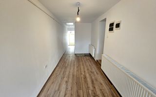 Casa de locuit si spatiu comercial, Cetate - Poză 11