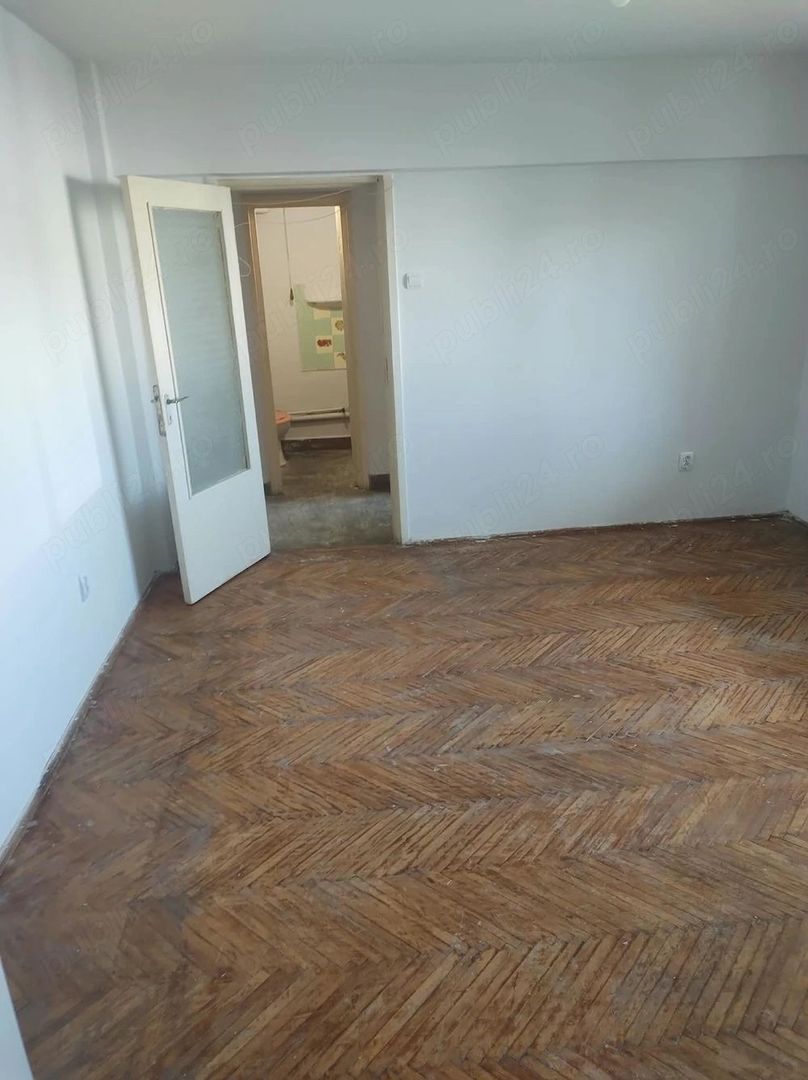 BRASADAS vinde ap 4 cam etaj 4/4 Micro 16. - Poză 3
