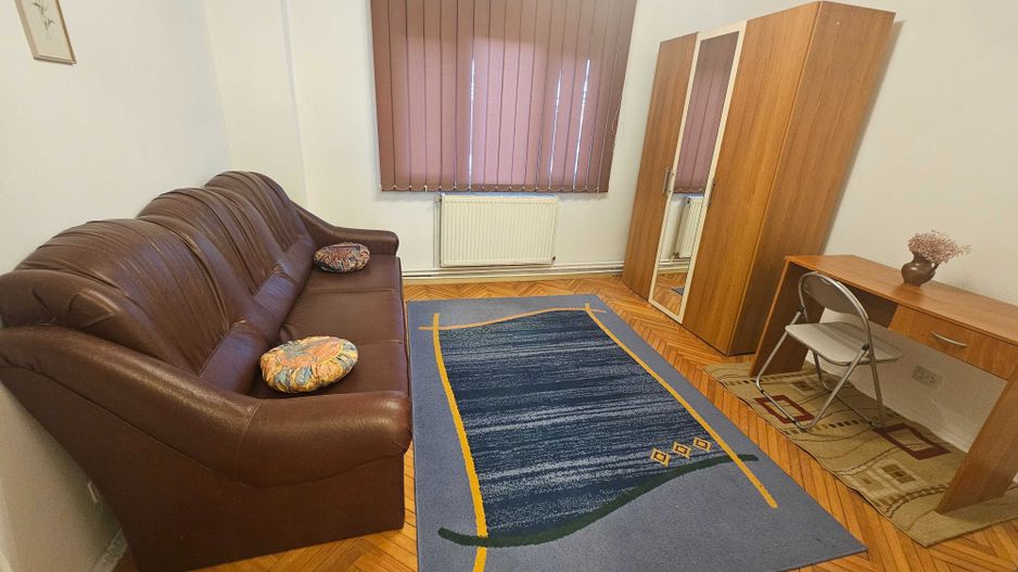 Sagului- Shopping City | 4 Camere | Decomandat. - Poză 3