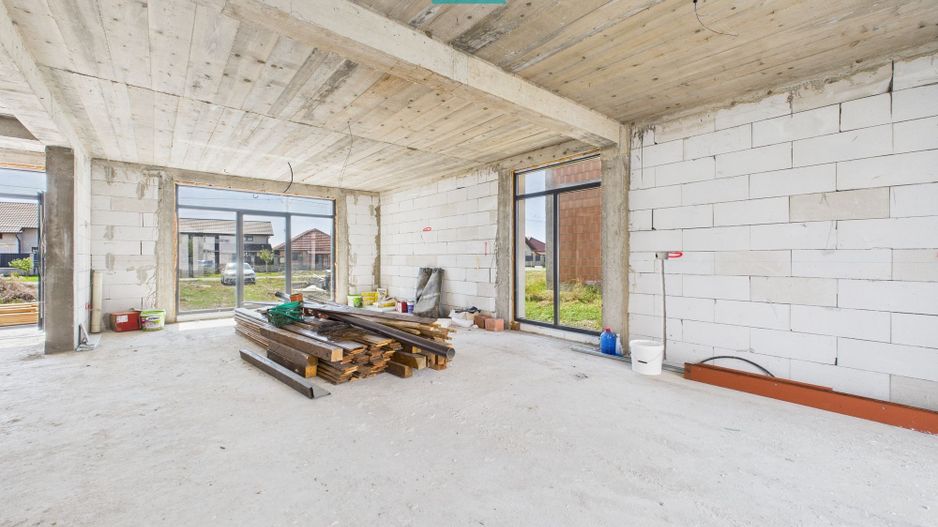 Casa cu etaj la gri in Zimandul Nou - Poză 10