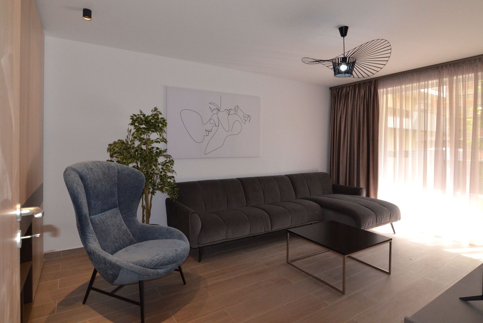 Inchiriere 2 camere cu parcare subterana URBAN PLAZA - Poză 7