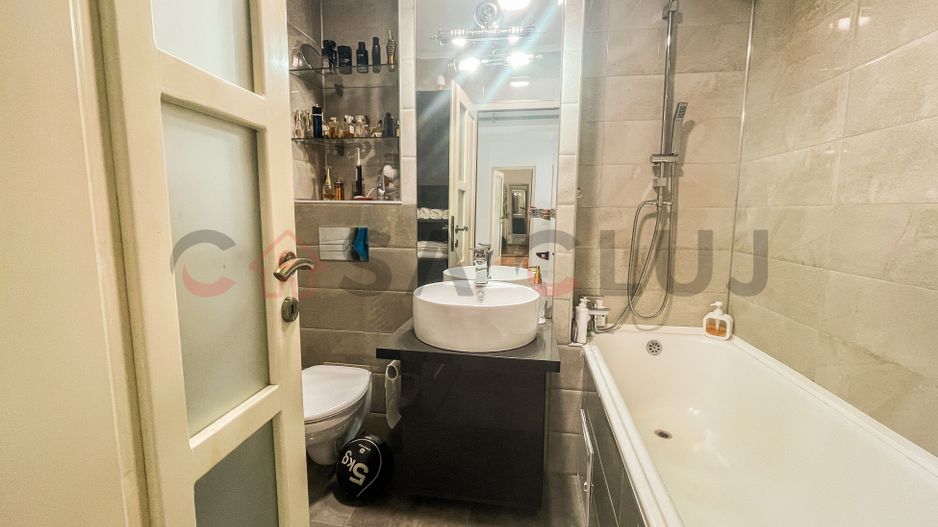 OMV Marasti/ etaj intermediar/ finisaje premium/ parcare inclusa - Poză 4