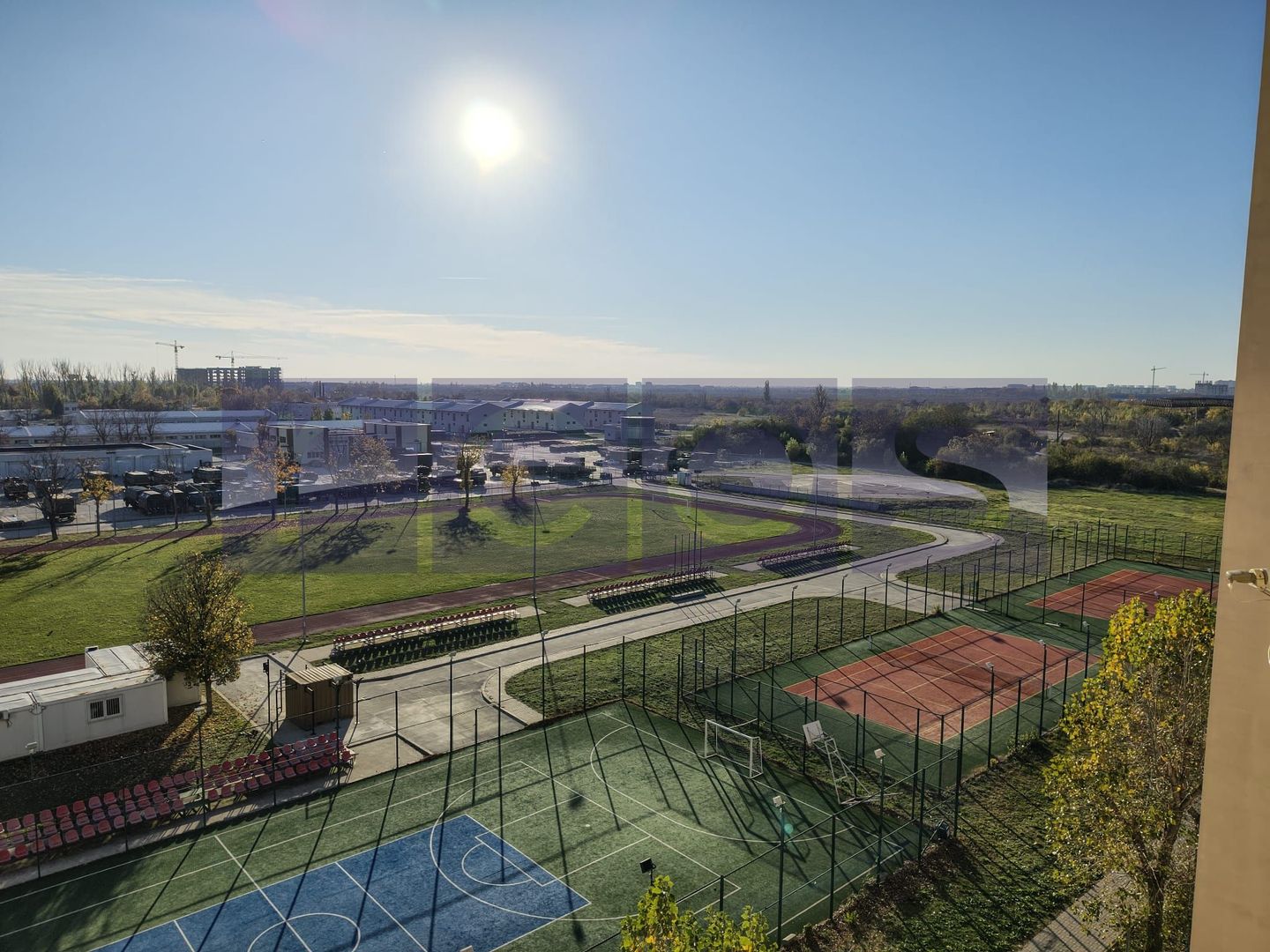 De vanzare apartament open space, spatios, 2 camere - Antiaeriana - Poză 6