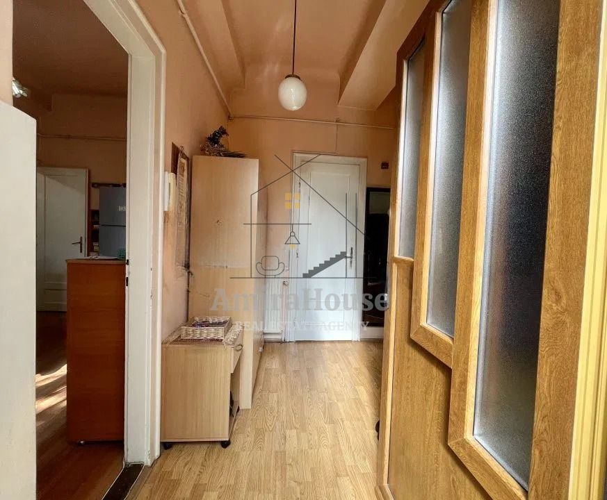 O% COMISION Apartament 3 camere, 81 mp, zona centrala, 3 min de Parcul Central - Poză 9