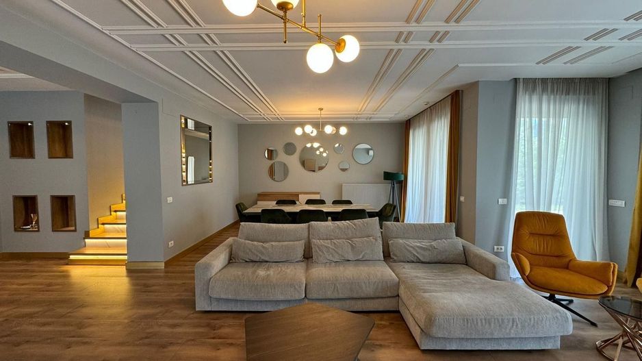 Vila  6 camere de inchiriat - Poză 2