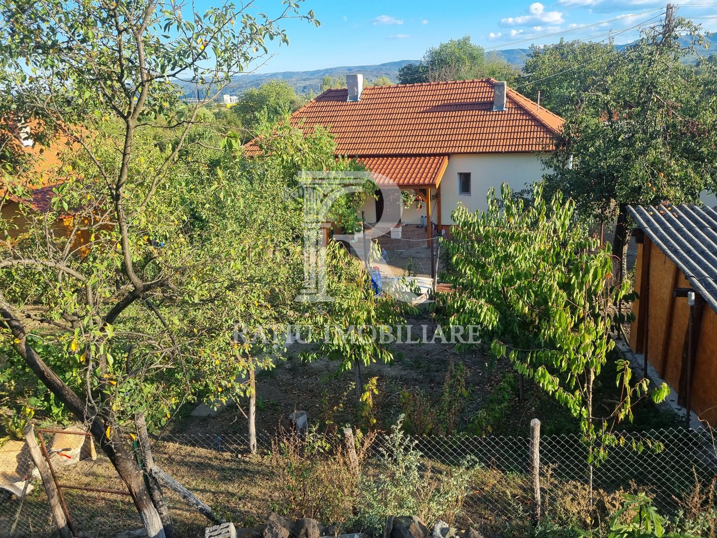 Casă renovata cu teren generos | Anexe | Gurasada | Hunedoara - Poză 36