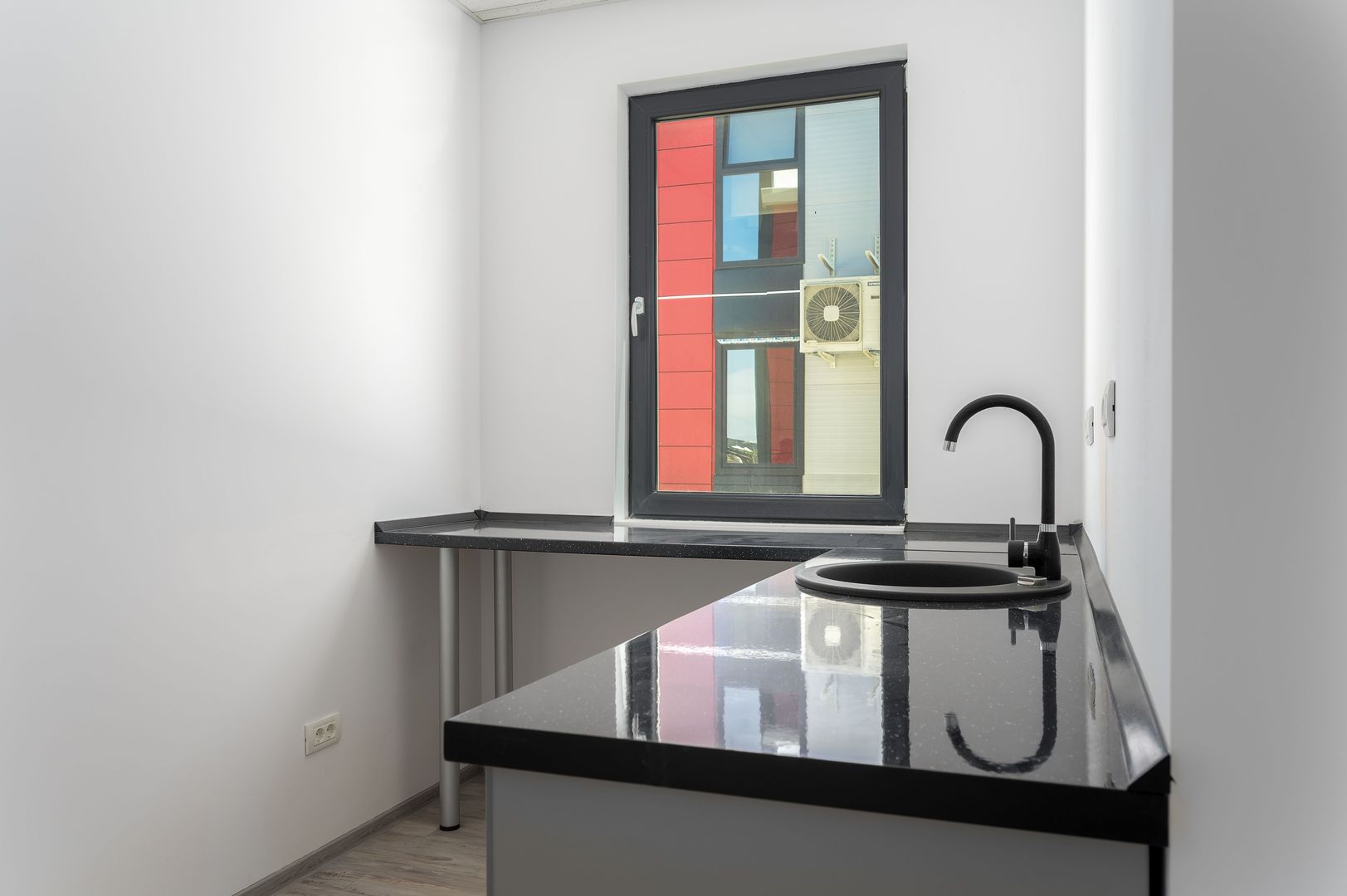 De inchiriat depozit nou 600 mp in Chitila / Rudeni - Poză 12