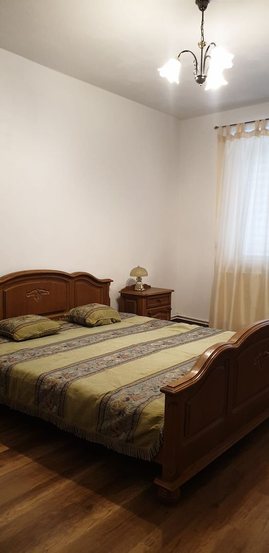 Apartament 3 camere de inchiriat Brasov - Poză 16