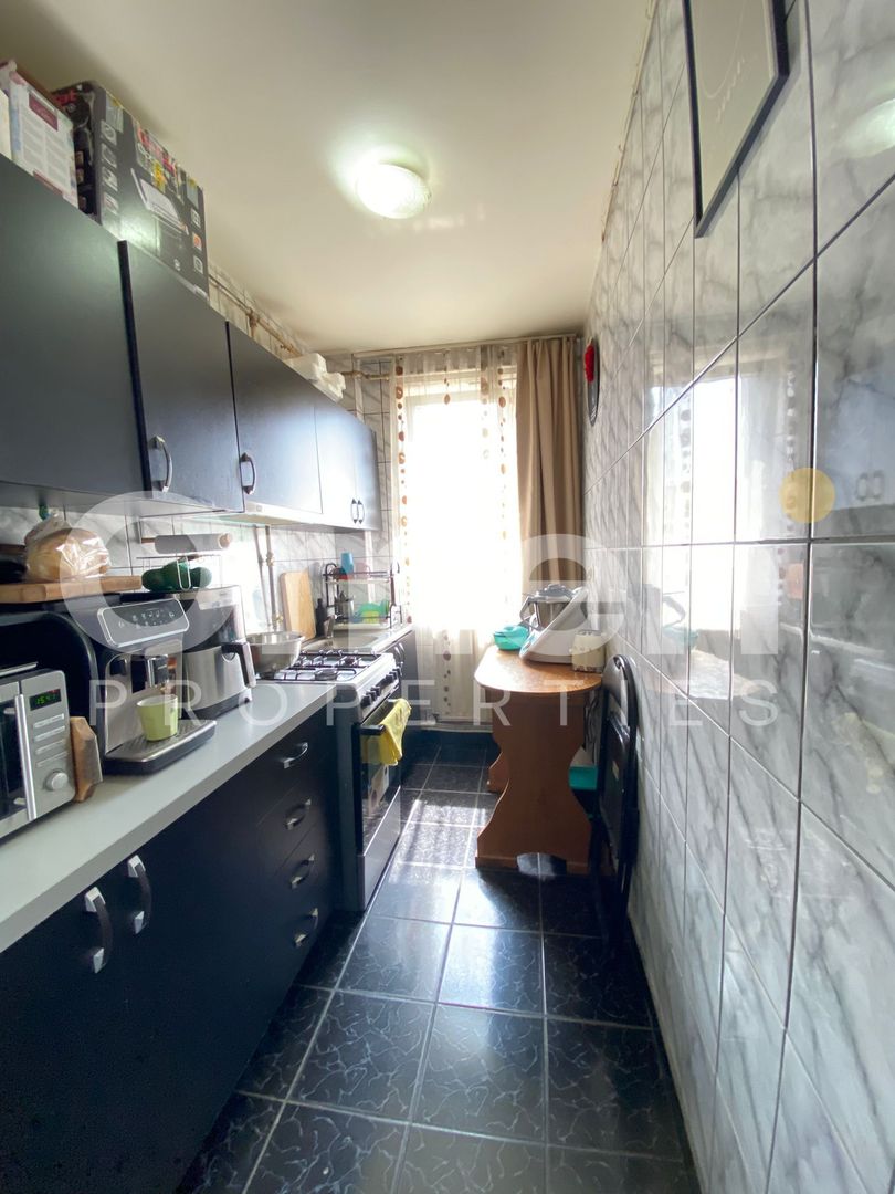 Apartament cu 3 camere, orientare V, zona Garii - Poză 7