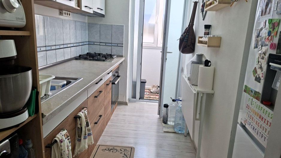 Vila cu 10 camere, destinatie rezidentiala / birouri - Poză 33