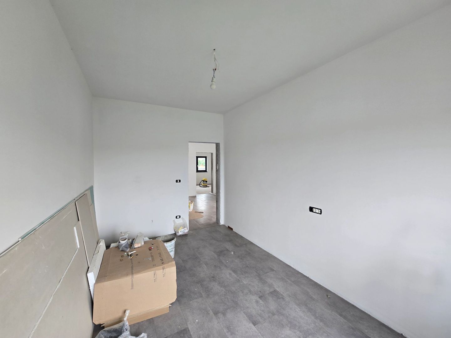 1/2 Duplex pe parter,predare la cheie  , 3 dormitoare, Zona Metro 2, Comision 0% - Poză 6