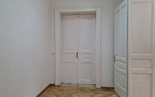 URGENT!, et. 1/P+2+M in vila arhitectonica, liber, NEGOCIABIL - Poză 8