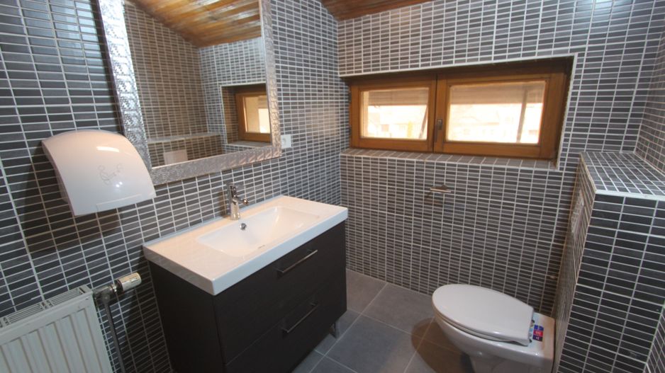 Spatiu birouri E+M - 205mp - zona L. Rebreanu - Poză 13