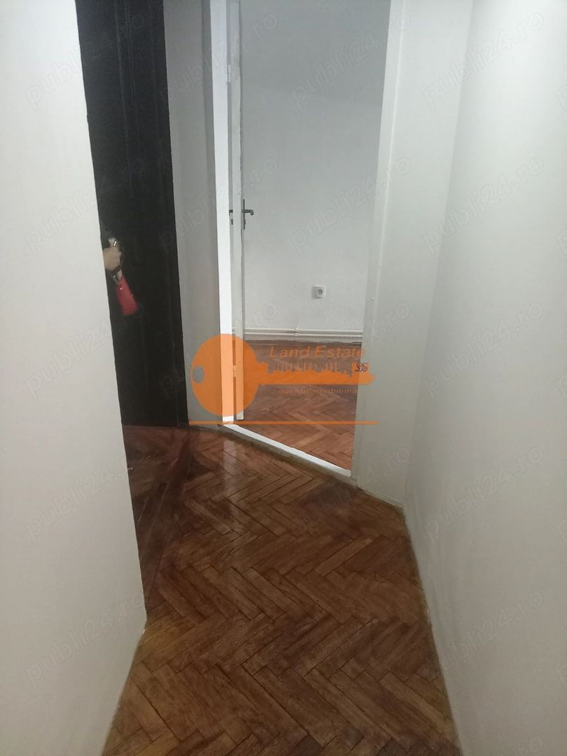 Apartament 3 camere B-dul Regina Elisabeta - Poză 5